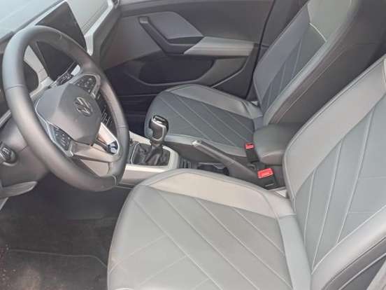 VOLKSWAGEN-T-CROSS-1.0 200 TSI TOTAL FLEX COMFORTLINE AUTOMÁTICO VOLKSWAGEN-T-CROSS-2025
