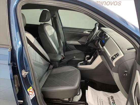 VOLKSWAGEN-T-CROSS-2024