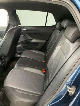 VOLKSWAGEN-T-CROSS-2024