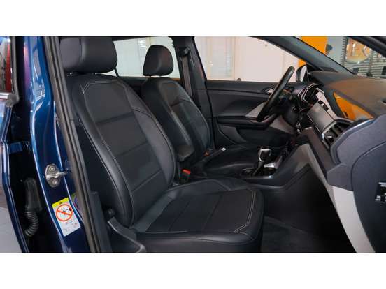 VOLKSWAGEN-T-CROSS-1.4 250 TSI TOTAL FLEX HIGHLINE AUTOMÁTICO VOLKSWAGEN-T-CROSS-2022