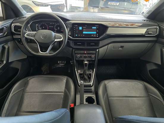 VOLKSWAGEN-T-CROSS-2022