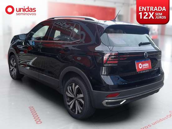 VOLKSWAGEN-T-CROSS-2024