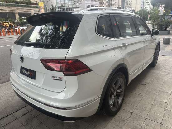 VOLKSWAGEN-TIGUAN-2019