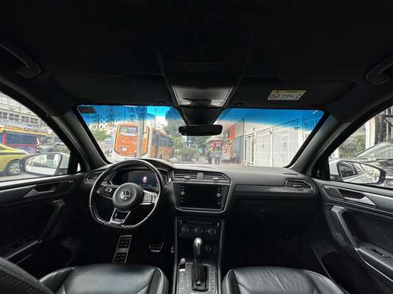 VOLKSWAGEN-TIGUAN-2019