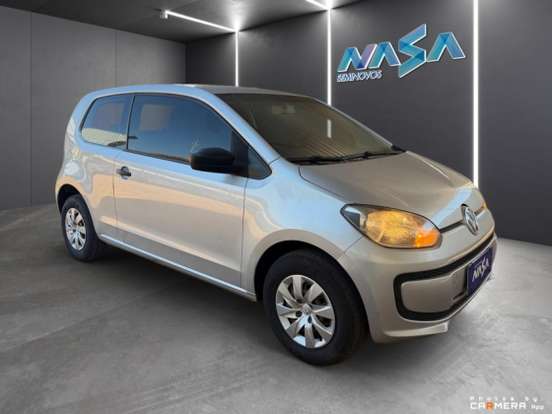 VOLKSWAGEN-UP-2015
