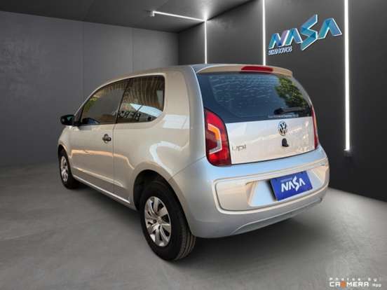 VOLKSWAGEN-UP-2015