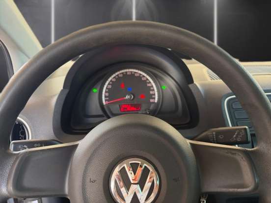 VOLKSWAGEN-UP-1.0 MPI TAKE UP 12V FLEX 2P MANUAL VOLKSWAGEN-UP-2015