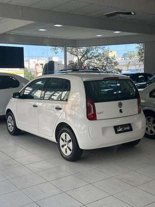 VOLKSWAGEN-UP-2014