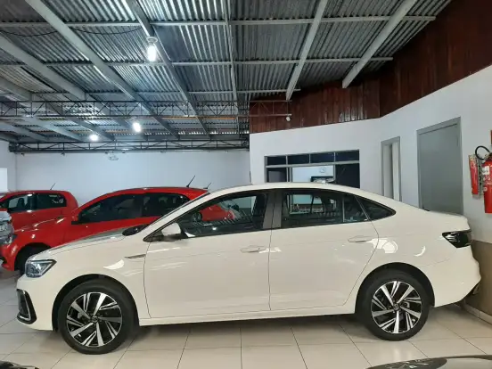 VOLKSWAGEN-VIRTUS-1.0 200 TSI HIGHLINE AUTOMÁTICO VOLKSWAGEN-VIRTUS-2024