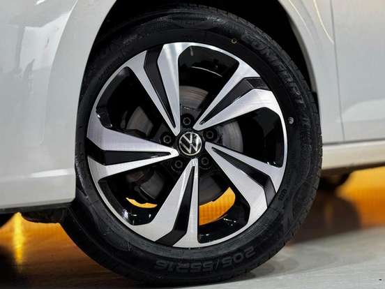 VOLKSWAGEN-VIRTUS-1.0 200 TSI COMFORTLINE AUTOMÁTICO VOLKSWAGEN-VIRTUS-2023