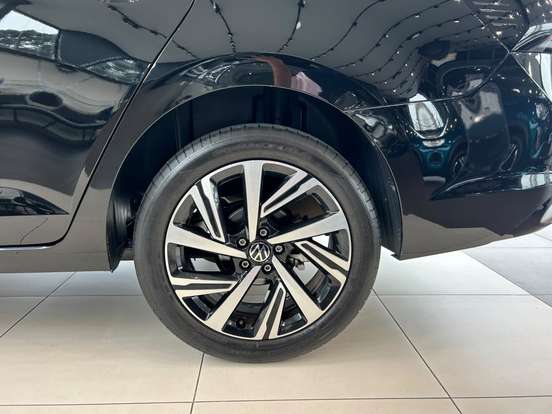 VOLKSWAGEN-VIRTUS-1.0 200 TSI HIGHLINE AUTOMÁTICO VOLKSWAGEN-VIRTUS-2023