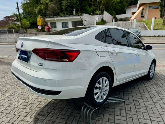 VOLKSWAGEN-VIRTUS-2019