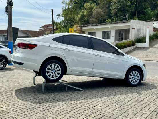 VOLKSWAGEN-VIRTUS-2019