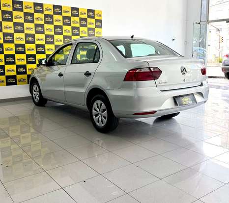 VOLKSWAGEN-VOYAGE-1.0 MI TRENDLINE 8V FLEX 4P MANUAL VOLKSWAGEN-VOYAGE-2015