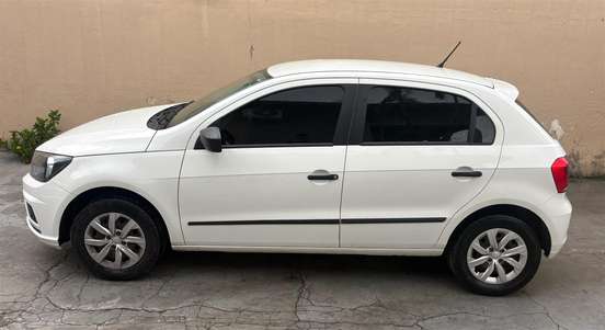 VOLKSWAGEN-GOL-2021