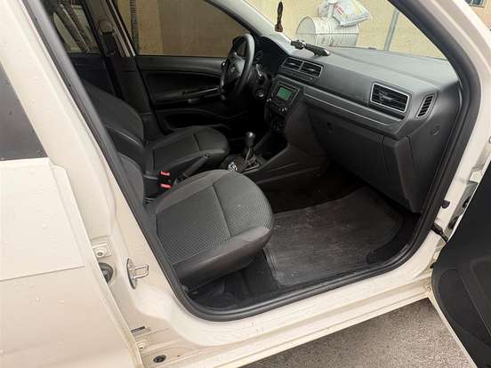 VOLKSWAGEN-GOL-1.0 12V MPI TOTALFLEX 4P MANUAL VOLKSWAGEN-GOL-2021
