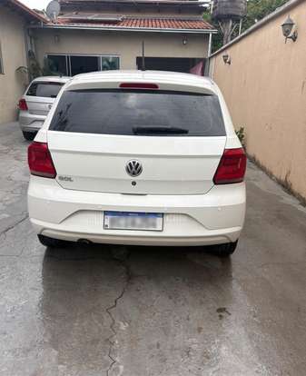 VOLKSWAGEN-GOL-2021