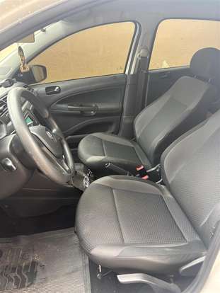 VOLKSWAGEN-GOL-1.0 12V MPI TOTALFLEX 4P MANUAL VOLKSWAGEN-GOL-2021