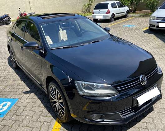 VOLKSWAGEN JETTA 2.0 TSI HIGHLINE 211CV GASOLINA 4P TIPTRONIC