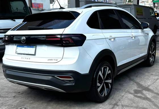 VOLKSWAGEN NIVUS 1.0 200 TSI TOTAL FLEX HIGHLINE AUTOMÁTICO