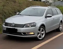 VOLKSWAGEN PASSAT 2.0 FSI COMFORTLINE VARIANT 16V TURBO GASOLINA 4P TIPTRONIC VOLKSWAGEN PASSAT 2.0 FSI COMFORTLINE VARIANT 16V TURBO GASOLINA 4P TIPTRONIC