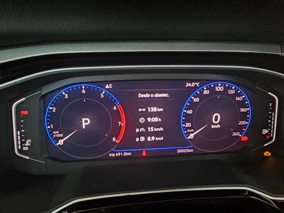 VOLKSWAGEN-POLO-2020