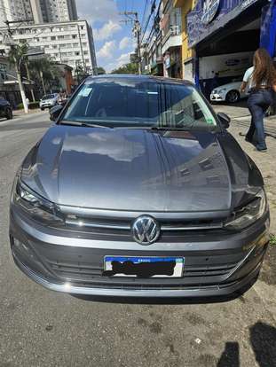 VOLKSWAGEN-POLO-2020