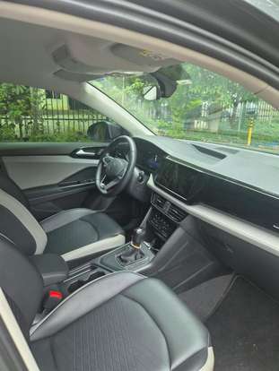 VOLKSWAGEN-TAOS-2023