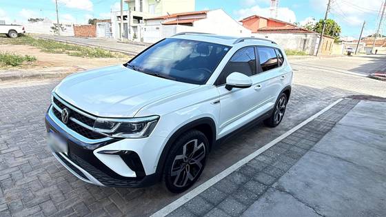 VOLKSWAGEN TAOS 1.4 250 TSI TOTAL FLEX HIGHLINE AUTOMÁTICO