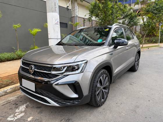 VOLKSWAGEN TAOS 1.4 250 TSI TOTAL FLEX HIGHLINE AUTOMÁTICO