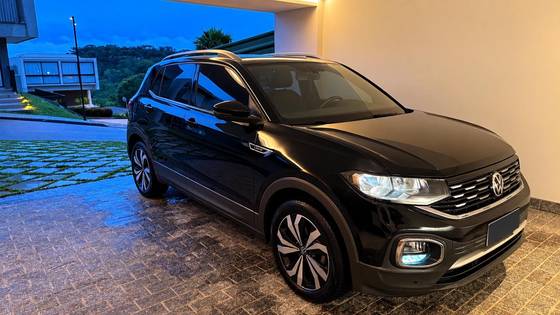 VOLKSWAGEN T-CROSS 1.4 250 TSI TOTAL FLEX HIGHLINE AUTOMÁTICO