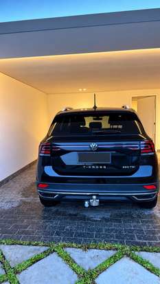 VOLKSWAGEN-T-CROSS-2021
