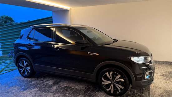 VOLKSWAGEN-T-CROSS-2021