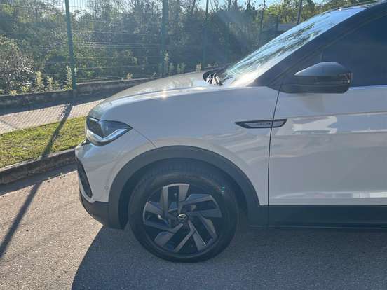 VOLKSWAGEN-T-CROSS-1.4 250 TSI TOTAL FLEX HIGHLINE AUTOMÁTICO VOLKSWAGEN-T-CROSS-2024