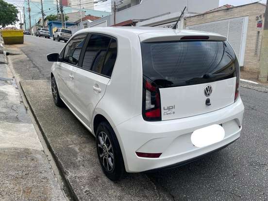 VOLKSWAGEN-UP-1.0 MPI TOTAL FLEX 4P MANUAL VOLKSWAGEN-UP-2019