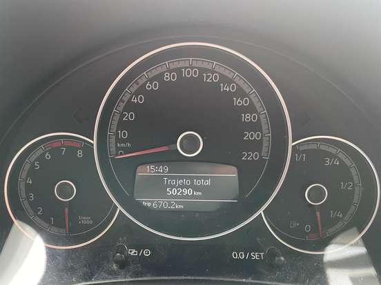 VOLKSWAGEN-UP-2019