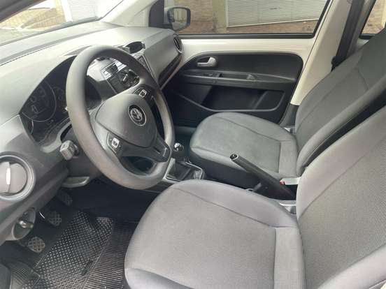 VOLKSWAGEN-UP-1.0 MPI TOTAL FLEX 4P MANUAL VOLKSWAGEN-UP-2019