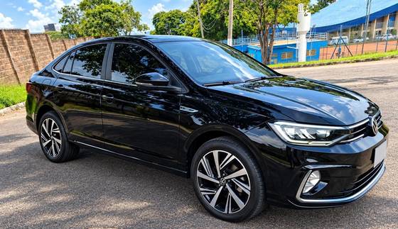 VOLKSWAGEN VIRTUS 1.0 200 TSI HIGHLINE AUTOMÁTICO
