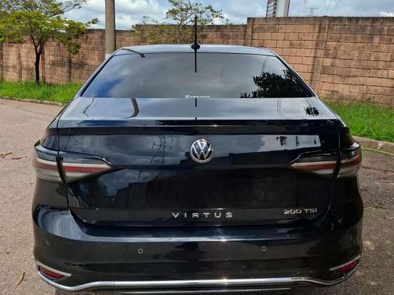VOLKSWAGEN-VIRTUS-1.0 200 TSI HIGHLINE AUTOMÁTICO VOLKSWAGEN-VIRTUS-2023