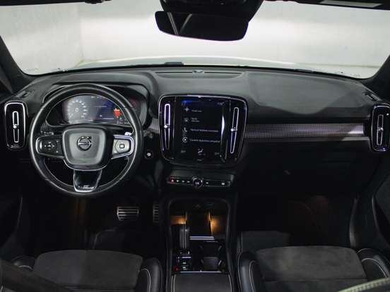 VOLVO-XC40-1.5 T5 RECHARGE R-DESIGN GEARTRONIC VOLVO-XC40-2020