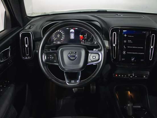 VOLVO-XC40-1.5 T5 RECHARGE R-DESIGN GEARTRONIC VOLVO-XC40-2020