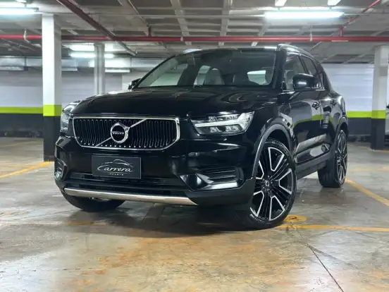 VOLVO-XC40-2.0 T5 GASOLINA MOMENTUM AWD GEARTRONIC VOLVO-XC40-2018