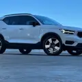 VOLVO XC40 2.0 T5 GASOLINA MOMENTUM AWD GEARTRONIC VOLVO XC40 2.0 T5 GASOLINA MOMENTUM AWD GEARTRONIC