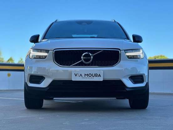 VOLVO-XC40-2.0 T5 GASOLINA MOMENTUM AWD GEARTRONIC VOLVO-XC40-2019