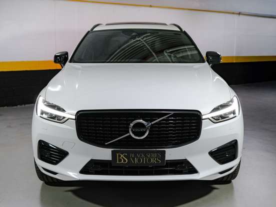 VOLVO-XC60-2021
