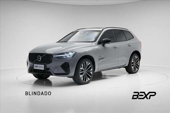 VOLVO-XC60-2025