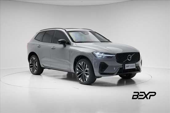 VOLVO-XC60-2025