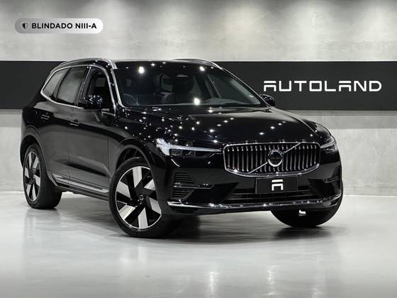 VOLVO XC60 2.0 T8 RECHARGE ULTIMATE AWD GEARTRONIC