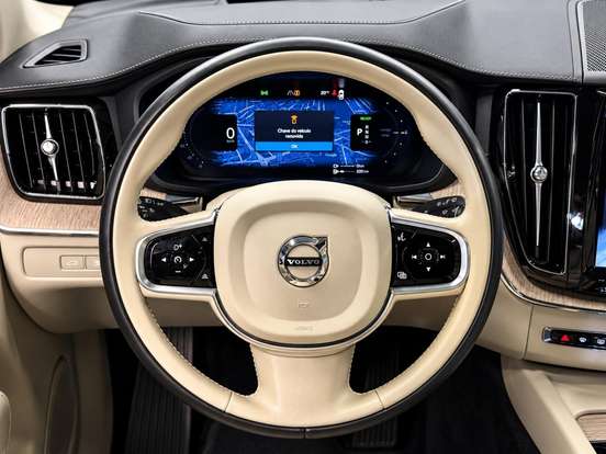 VOLVO-XC60-2.0 T8 RECHARGE ULTIMATE AWD GEARTRONIC VOLVO-XC60-2023