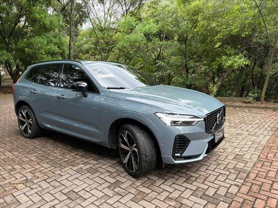 VOLVO XC60 2.0 T8 RECHARGE ULTIMATE DARK AWD GEARTRONIC